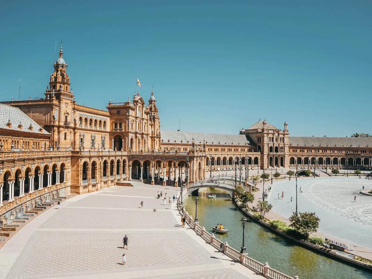 How to Save Money Buying Property in Spain
